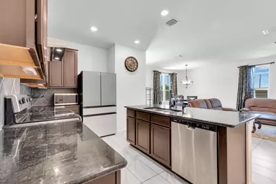 14516 Isidors Eagle Way, Elgin, TX 78621 - Photo 6