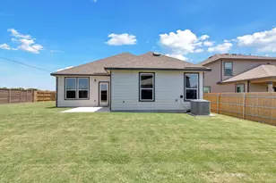 14516 Isidors Eagle Wy, Elgin, TX 78621 - Photo 18