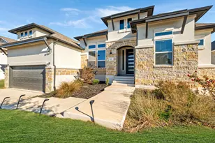 957 Arrowhead Ranch Blvd, Dripping Springs, TX 78620 - Photo 1