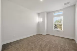 957 Arrowhead Ranch Blvd, Dripping Springs, TX 78620 - Photo 16