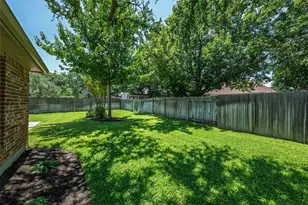 111 Arrowhead Ln, Georgetown, TX 78628 - Photo 40