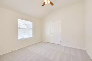 111 Arrowhead Ln, Georgetown, TX 78628 - Photo 34