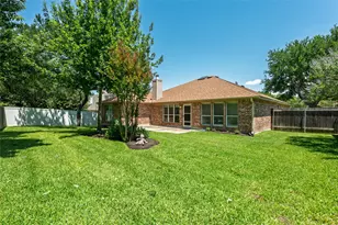 111 Arrowhead Ln, Georgetown, TX 78628 - Photo 36