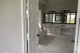 128 Arbolado Loop, Liberty Hill, TX 78642 - Photo 18