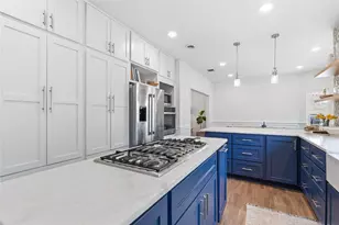 6310 Walebridge Ln, Austin, TX 78739 - Photo 2