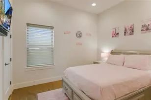 13322 Galleria Cir, Austin, TX 78738 - Photo 14