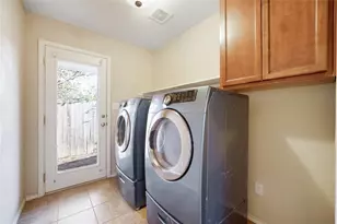 214 Silo St, San Marcos, TX 78666 - Photo 30