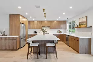 408 Rolling Green Dr, Lakeway, TX 78734 - Photo 1