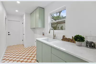 408 Rolling Green Drive, Lakeway, TX 78734 - Photo 16