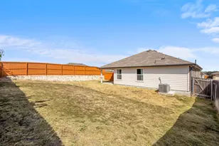 19601 Abigail Fillmore Rd, Manor, TX 78653 - Photo 36