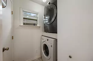 2639 W 45th St, Austin, TX 78731 - Photo 20