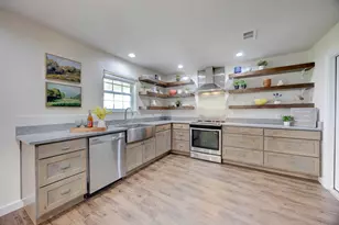 12400 Willow Wild Dr, Austin, TX 78758 - Photo 2