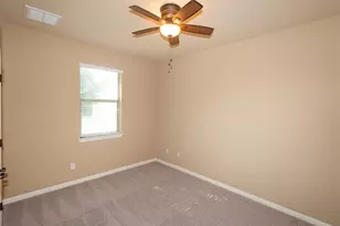 1078 Sussex Way, Round Rock, TX 78665 - Photo 14