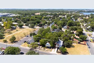 2907 E 5th Street, Austin, TX 78702 - Photo 10