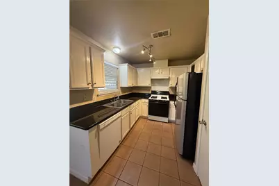 2107 Yaupon Trail, Cedar Park, TX 78613 - Photo 2