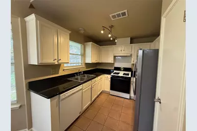 2107 Yaupon Trail, Cedar Park, TX 78613 - Photo 2