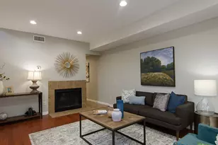 2529 Rio Grande St, Austin, TX 78705 - Photo 4