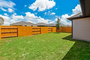 111 Malibu, Hutto, TX 78634 - Photo 26