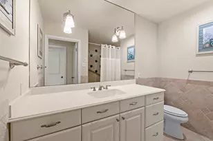 8501 Kromer St, Austin, TX 78757 - Photo 22