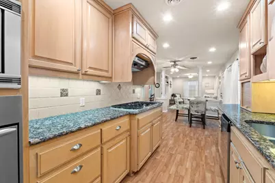 8501 Kromer Street, Austin, TX 78757 - Photo 12