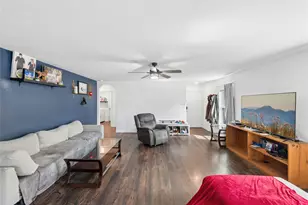 124 Continental Ave, Liberty Hill, TX 78642 - Photo 10
