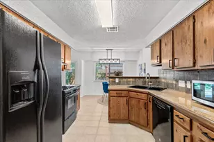 5805 West Gate Blvd, Austin, TX 78745 - Photo 10