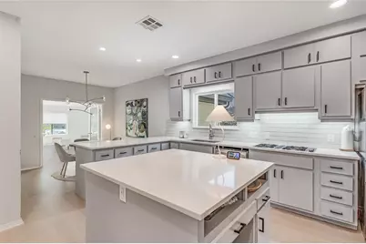 5606 Sedgefield Drive, Austin, TX 78746 - Photo 8