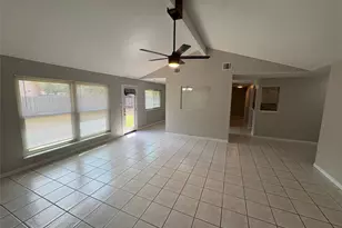 11516 Sandy Loam Trail, Austin, TX 78750 - Photo 4