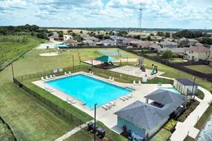 119 Bayliss St, Hutto, TX 78634 - Photo 14