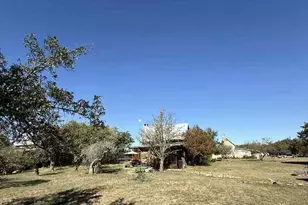 206 Topspin Dr, Spicewood, TX 78669 - Photo 6