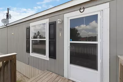 5670 E Austin Street, Giddings, TX 78942 - Photo 6