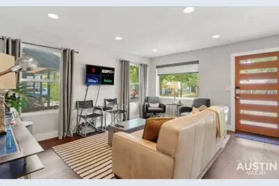 3013 E 16th Street, Austin, TX 78702 - Photo 4