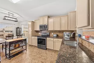 320 Ammonite Ln, Jarrell, TX 76537 - Photo 10