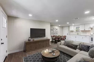 1118 Spur St, Austin, TX 78721 - Photo 8