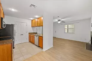 6700 Cooper Ln, Austin, TX 78745 - Photo 4