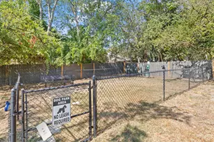 6700 Cooper Ln, Austin, TX 78745 - Photo 22