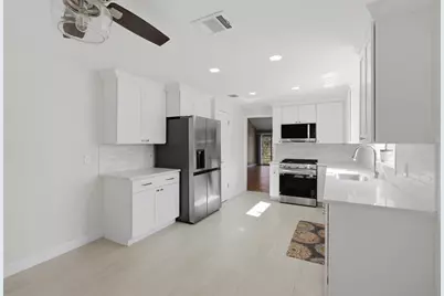 1600 E Messick Loop, Round Rock, TX 78681 - Photo 14