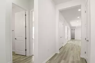 7505 Boyd Hvn Dr, Austin, TX 78744 - Photo 16