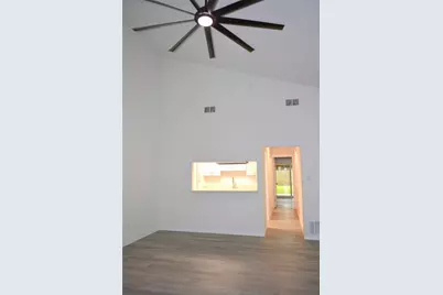 805 Center Street #A & B, Lockhart, TX 78644 - Photo 2