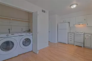 3004 Whisper Oaks Ln, Georgetown, TX 78628 - Photo 16