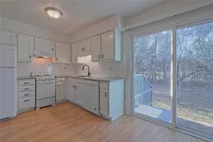 3004 Whisper Oaks Ln, Georgetown, TX 78628 - Photo 14