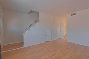 3004 Whisper Oaks Ln, Georgetown, TX 78628 - Photo 8