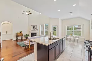 5012 Yucca Bloom Dr, Georgetown, TX 78626 - Photo 8