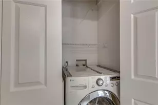 2320 Gracy Farms Ln, Austin, TX 78758 - Photo 8