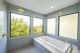 2007 Wychwood Dr, Austin, TX 78746 - Photo 16