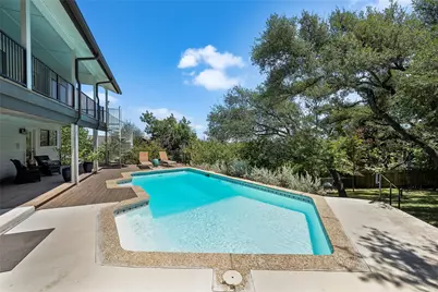 2007 Wychwood Drive, Austin, TX 78746 - Photo 4