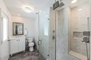 2007 Wychwood Dr, Austin, TX 78746 - Photo 24