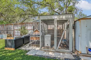 4302 Manzanillo Dr, Austin, TX 78749 - Photo 22