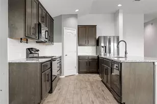 20506 National Dr, Lago Vista, TX 78645 - Photo 14