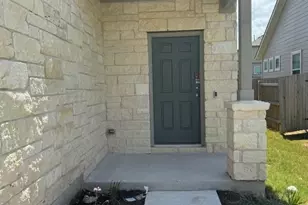 570 Papaya Dr, Buda, TX 78610 - Photo 4
